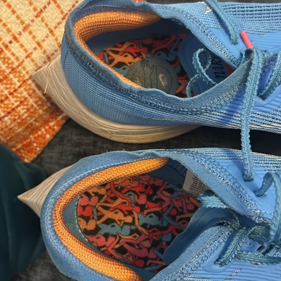 Nike Vaporfly Next% 2 - Picture 4 of 6